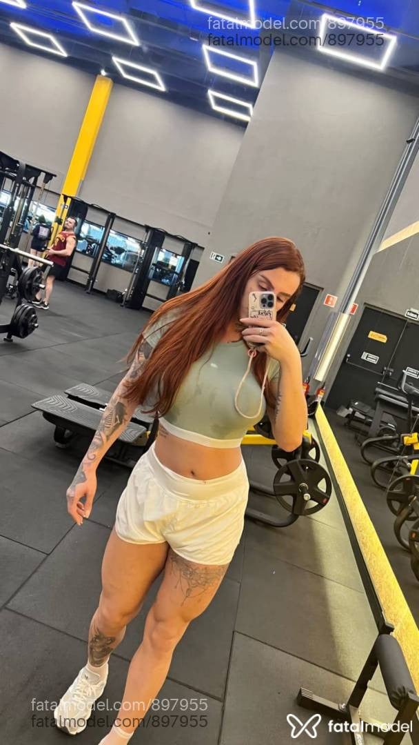 Acompanhante mulher trans morena (o) de olhos castanhos em Volta Redonda - Rafinha Paula