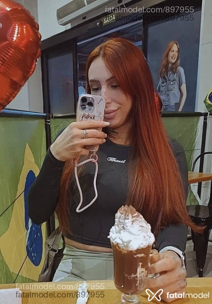 Acompanhante mulher trans morena (o) de olhos castanhos em Guaratinguetá - Rafinha Paula