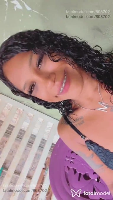 Acompanhante mulher morena (o) de olhos castanhos - Morenah Acompanhante mulher morena (o) de olhos castanhos - Morenah