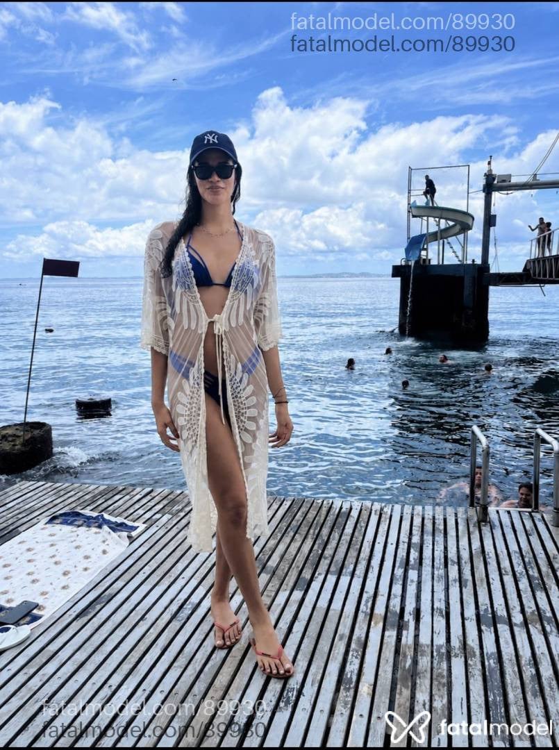 Acompanhante mulher trans morena (o) de olhos castanhos - Isabela Santos