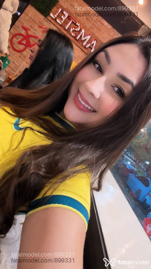 Acompanhante mulher com cabelo castanho de olhos castanhos em Cascavel Acompanhante mulher com cabelo castanho de olhos castanhos em Cascavel - Isadora Gonçalvez