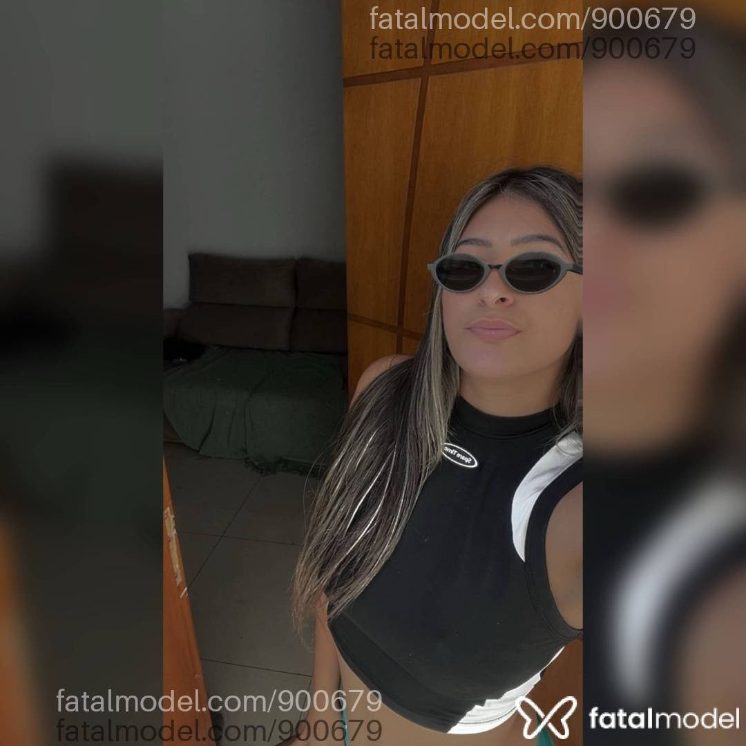 Acompanhante mulher com cabelo castanho de olhos castanhos em Uruguaiana - Miia lopes