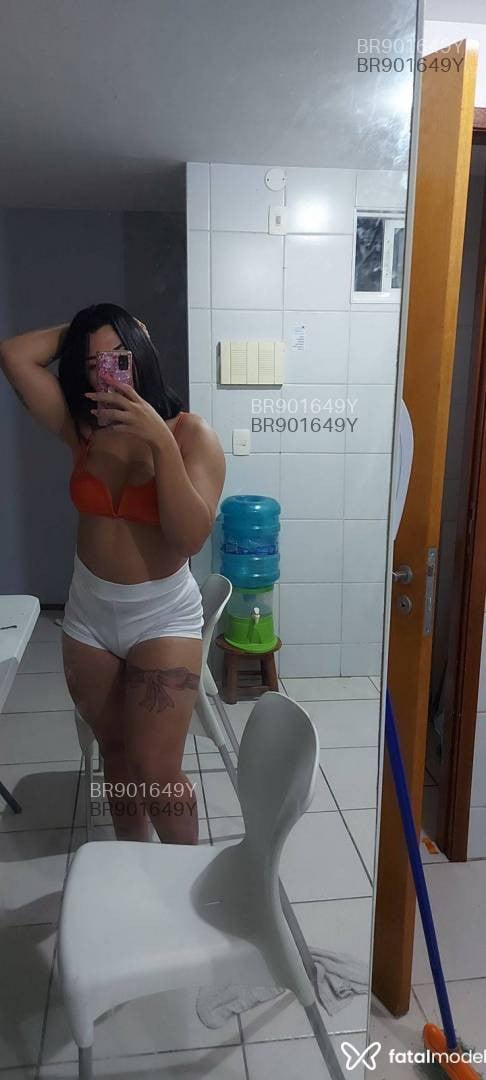 Acompanhante travesti morena (o) de olhos castanhos em Sobral Acompanhante travesti morena (o) de olhos castanhos em Sobral - Davila mel