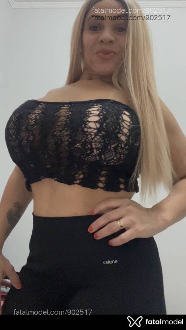 Acompanhante mulher loira (o) de olhos castanhos em Palmas - BABALU