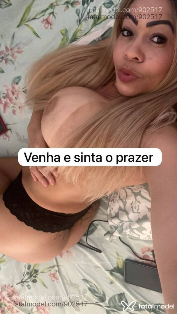 Acompanhante mulher loira (o) de olhos castanhos em Uruaçu - BABALU