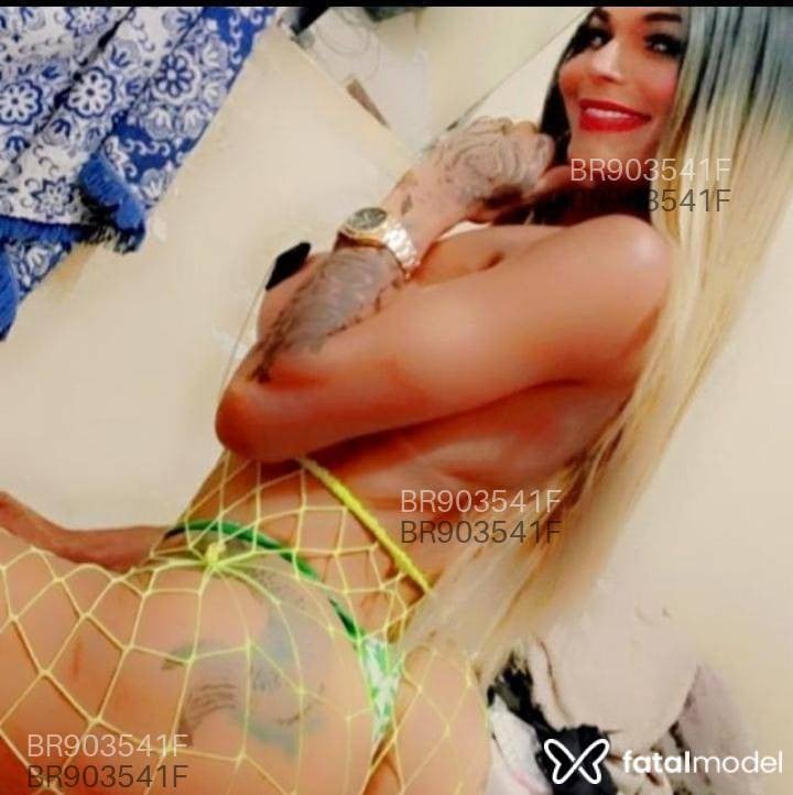 Acompanhante travesti morena (o) de olhos verdes em Araçatuba - Marcely
