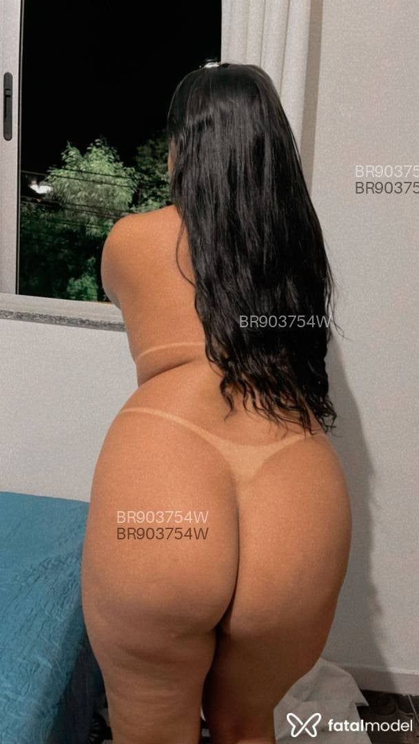 Acompanhante mulher morena (o) de olhos castanhos em Virtual Acompanhante mulher morena (o) de olhos castanhos em Virtual - Alice Mendes
