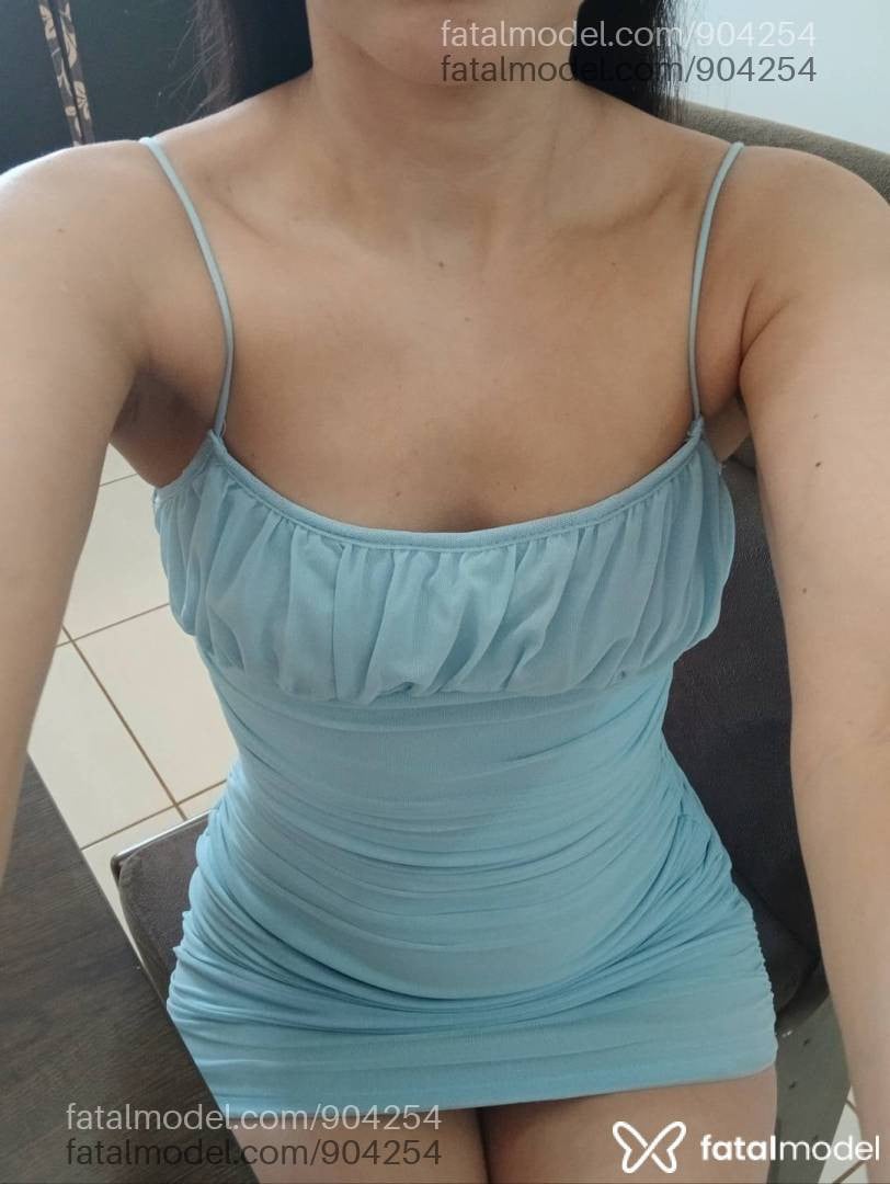 Acompanhante mulher com cabelo castanho de olhos castanhos em Cascavel Acompanhante mulher com cabelo castanho de olhos castanhos em Cascavel - EVA MARIAH