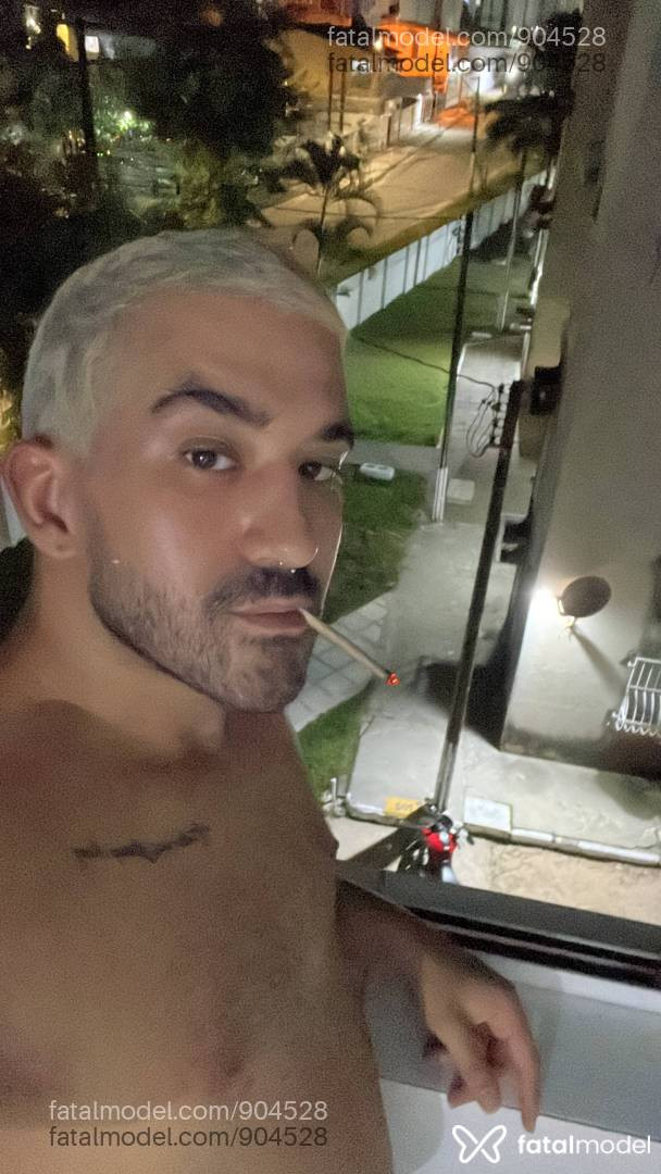 Acompanhante homem loira (o) de olhos castanhos em Jaboatão dos Guararapes Acompanhante homem loira (o) de olhos castanhos em Jaboatão dos Guararapes - Nick