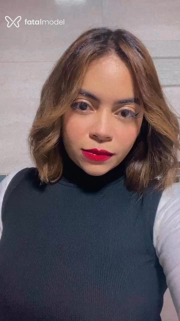 Acompanhante mulher com cabelo castanho de olhos pretos em Passo Fundo Acompanhante mulher com cabelo castanho de olhos pretos em Passo Fundo - Lavínia Sartori