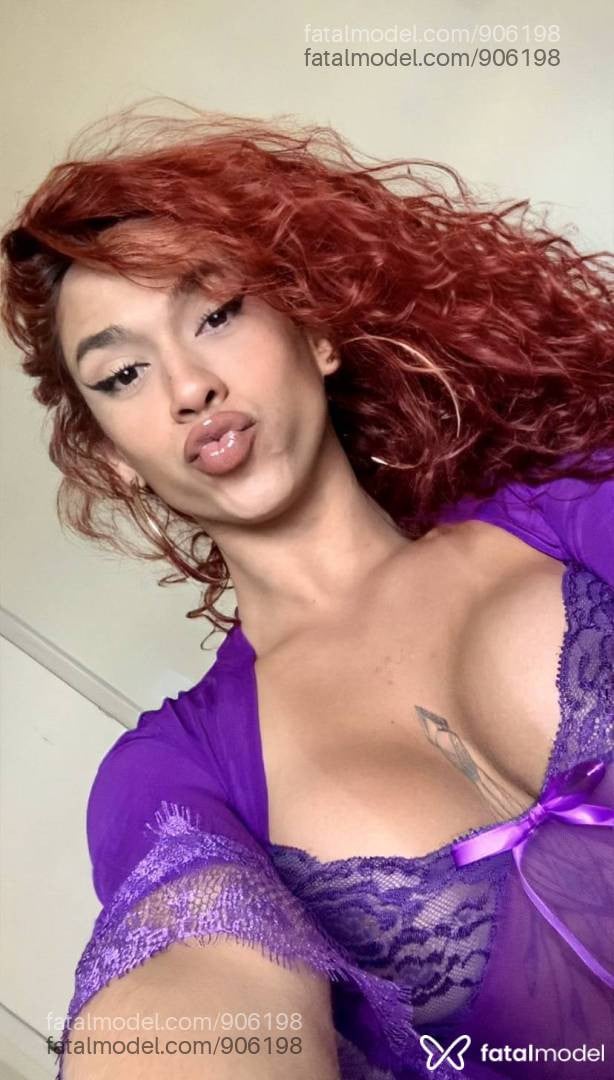Acompanhante mulher trans ruiva (o) de olhos castanhos em Armação dos Búzios - Venenoh