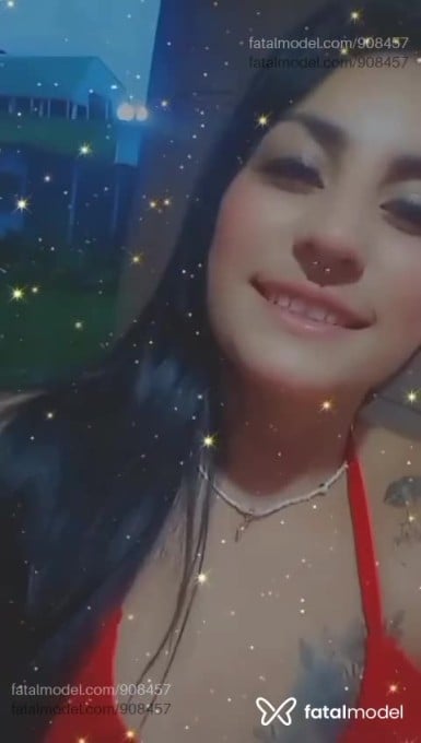 Acompanhante mulher morena (o) de olhos castanhos em Guaratuba - Morena