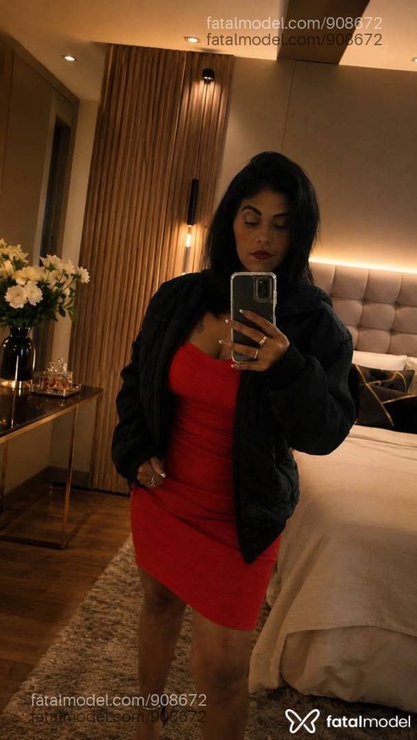 Acompanhante mulher morena (o) de olhos pretos em Itajaí - Amanda Maia