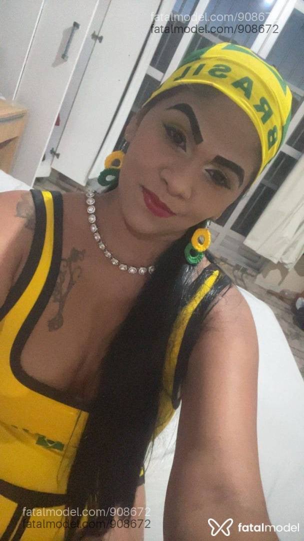 Acompanhante mulher morena (o) de olhos pretos em Itajaí Acompanhante mulher morena (o) de olhos pretos em Itajaí - Amanda Maia