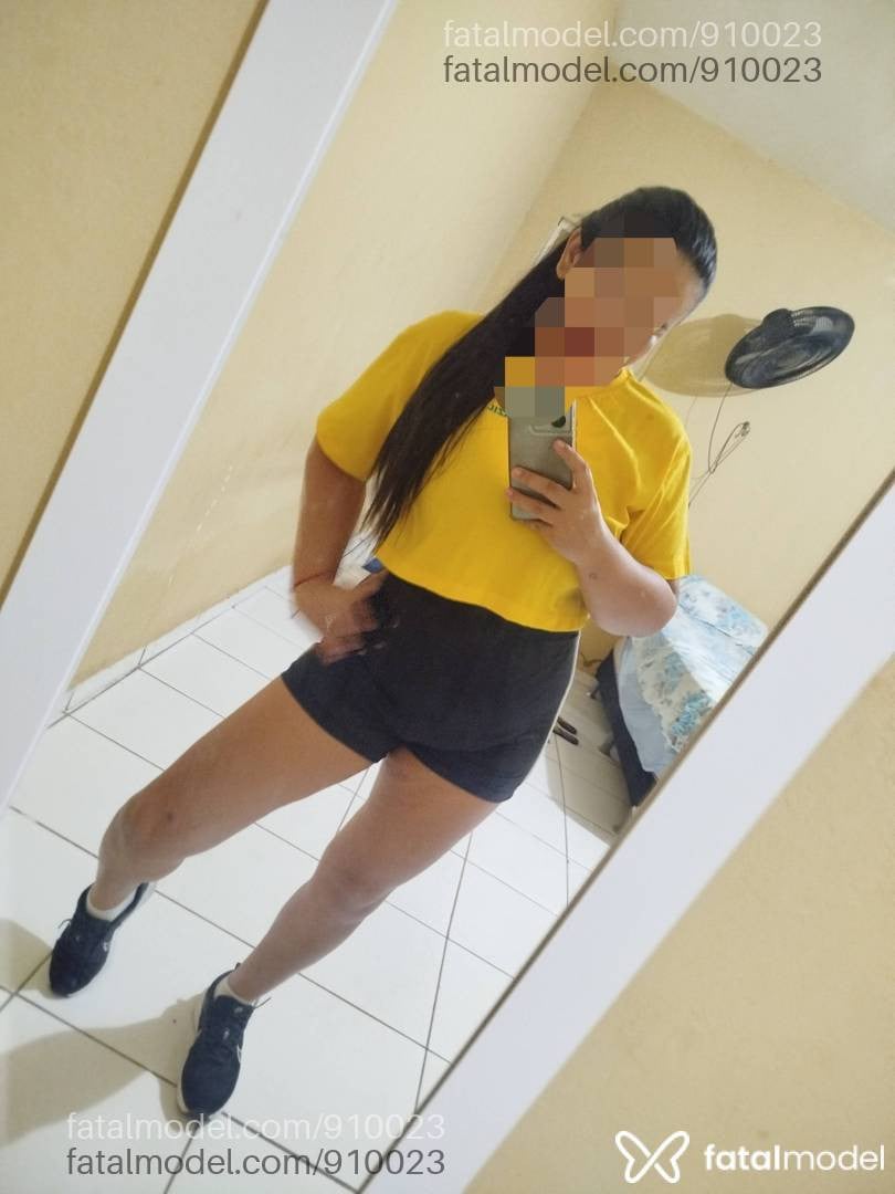 Acompanhante mulher com cabelo castanho de olhos castanhos em Juazeiro do Norte - Dianna Carvalho