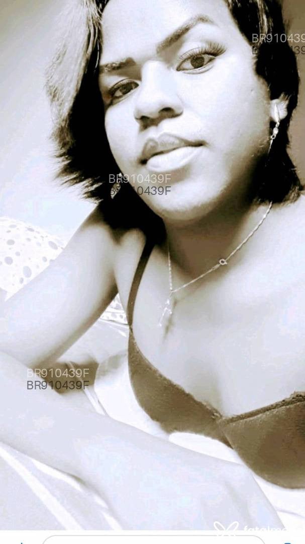 Acompanhante travesti morena (o) de olhos castanhos em Goiânia - Waylla Stefany