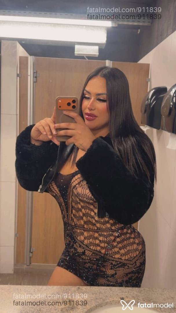 Acompanhante mulher trans morena (o) de olhos castanhos em Porto Alegre - Ysabella Portela