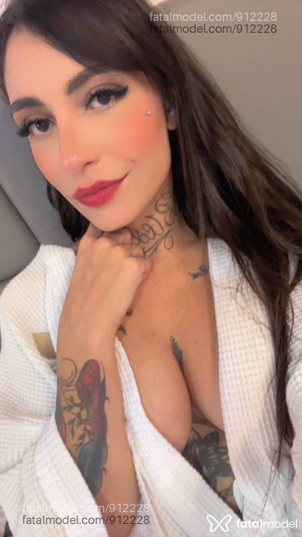 Acompanhante mulher com cabelo castanho de olhos castanhos em Pato Branco - Dani Ferrari