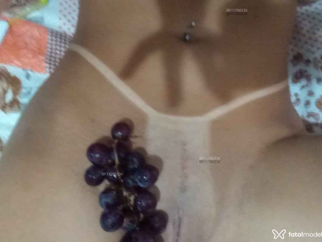 Acompanhante mulher com cabelo castanho de olhos castanhos em Cachoeiro de Itapemirim - Bárbara Ferrari