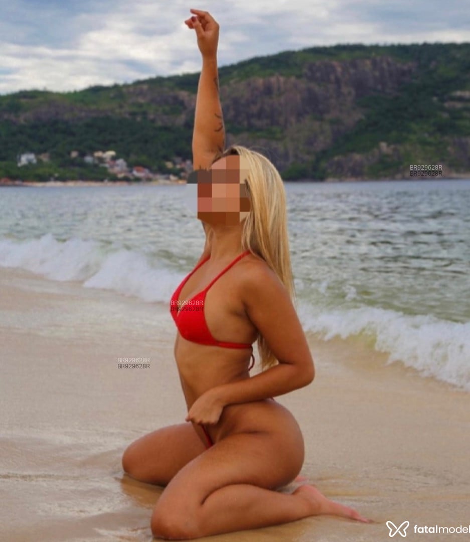Acompanhante mulher loira (o) de olhos castanhos em Barra do Piraí - Adele