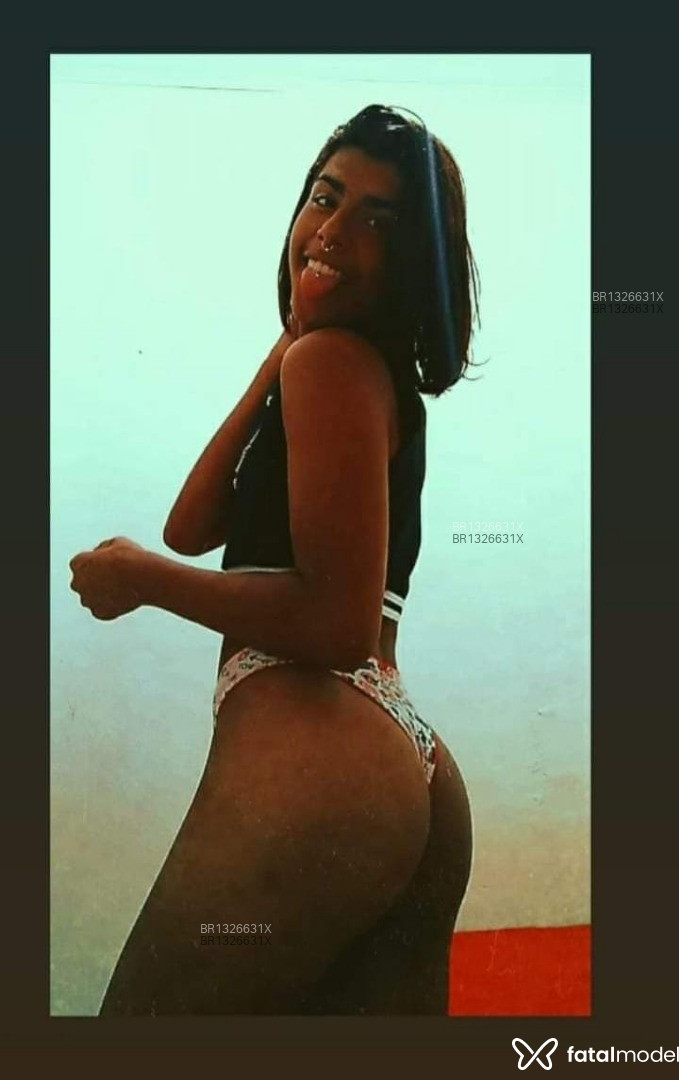 Acompanhante travesti morena (o) de olhos castanhos em Virtual - Rebeca sillva