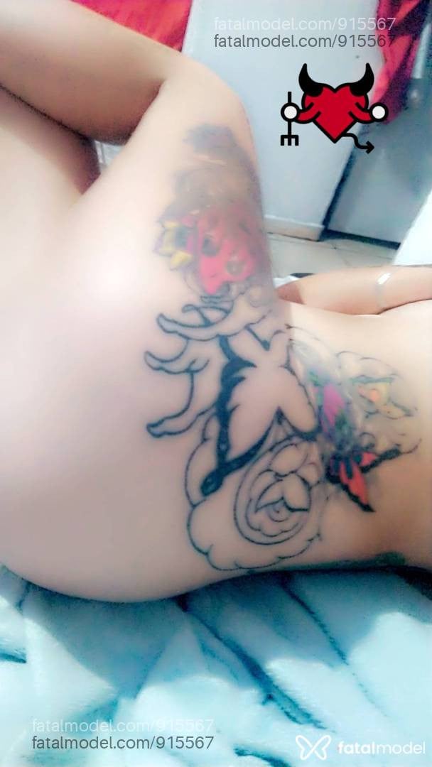 Acompanhante mulher morena (o) de olhos pretos em Virtual Acompanhante mulher morena (o) de olhos pretos em Virtual - Karol Mendes