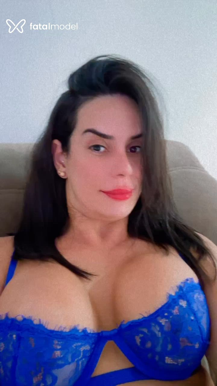 Acompanhante travesti morena (o) de olhos pretos - RENATA
