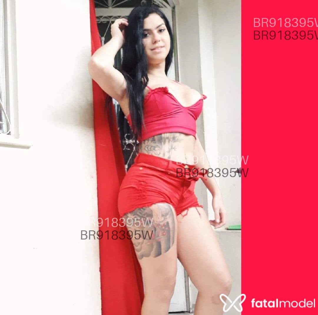 Acompanhante trans morena (o) de olhos pretos - Lizandra tavares