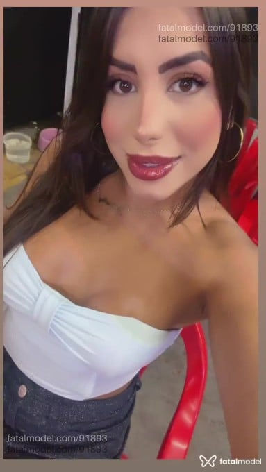 Acompanhante mulher trans loira (o) de olhos castanhos - Gaby Surfistinhaa Acompanhante mulher trans loira (o) de olhos castanhos - Gaby Surfistinhaa