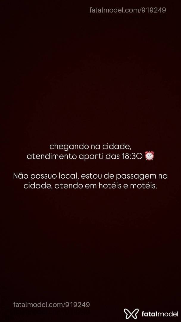 Acompanhante mulher loira (o) de olhos castanhos - Lara Fernandes