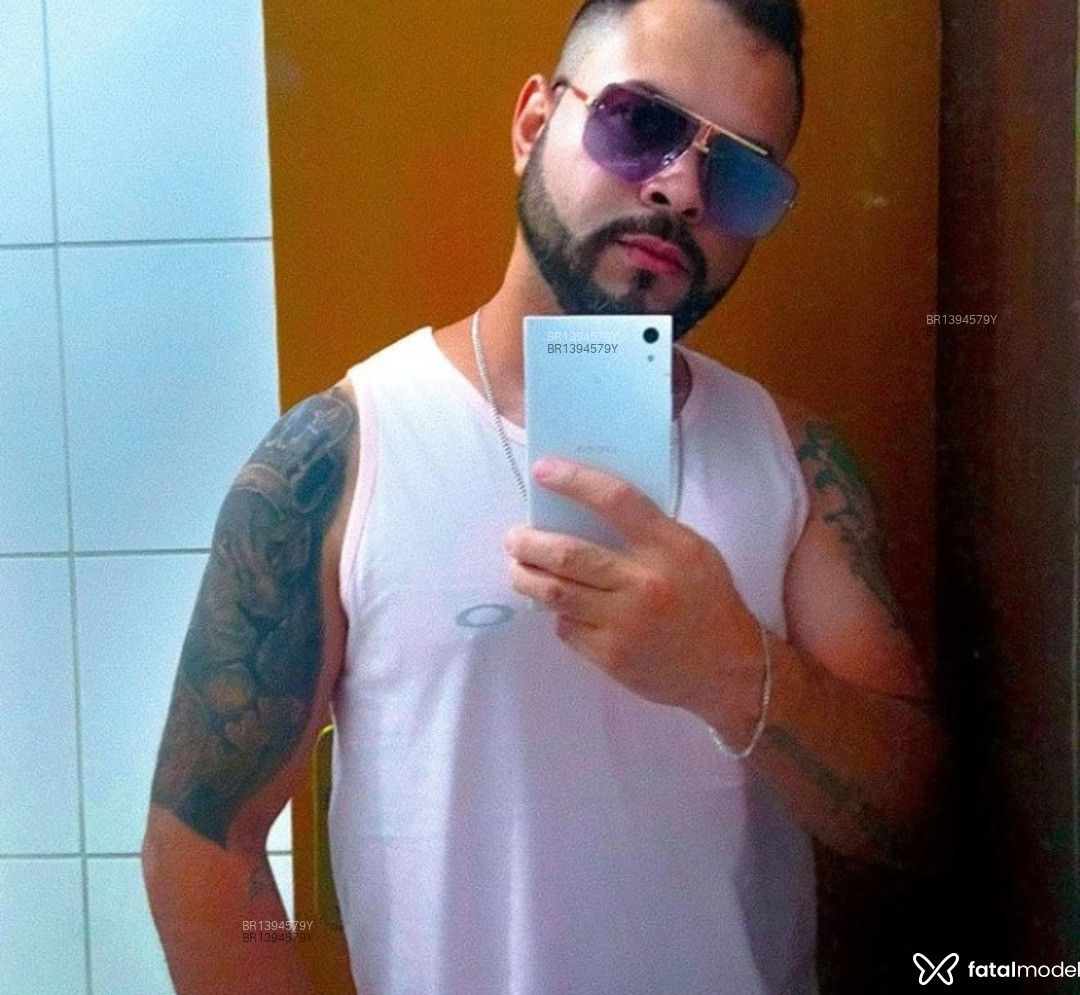 Acompanhante homem morena (o) de olhos castanhos - Rafael Acompanhante homem morena (o) de olhos castanhos - Rafael
