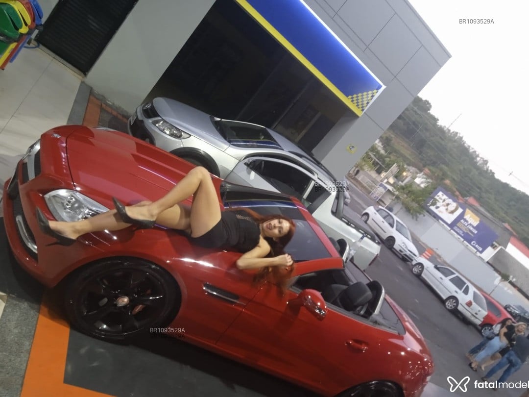 Acompanhante mulher trans loira (o) de olhos mel em Panambi - Bruninha