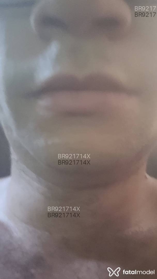 Acompanhante homem morena (o) de olhos castanhos em Macaé - Sexvideos