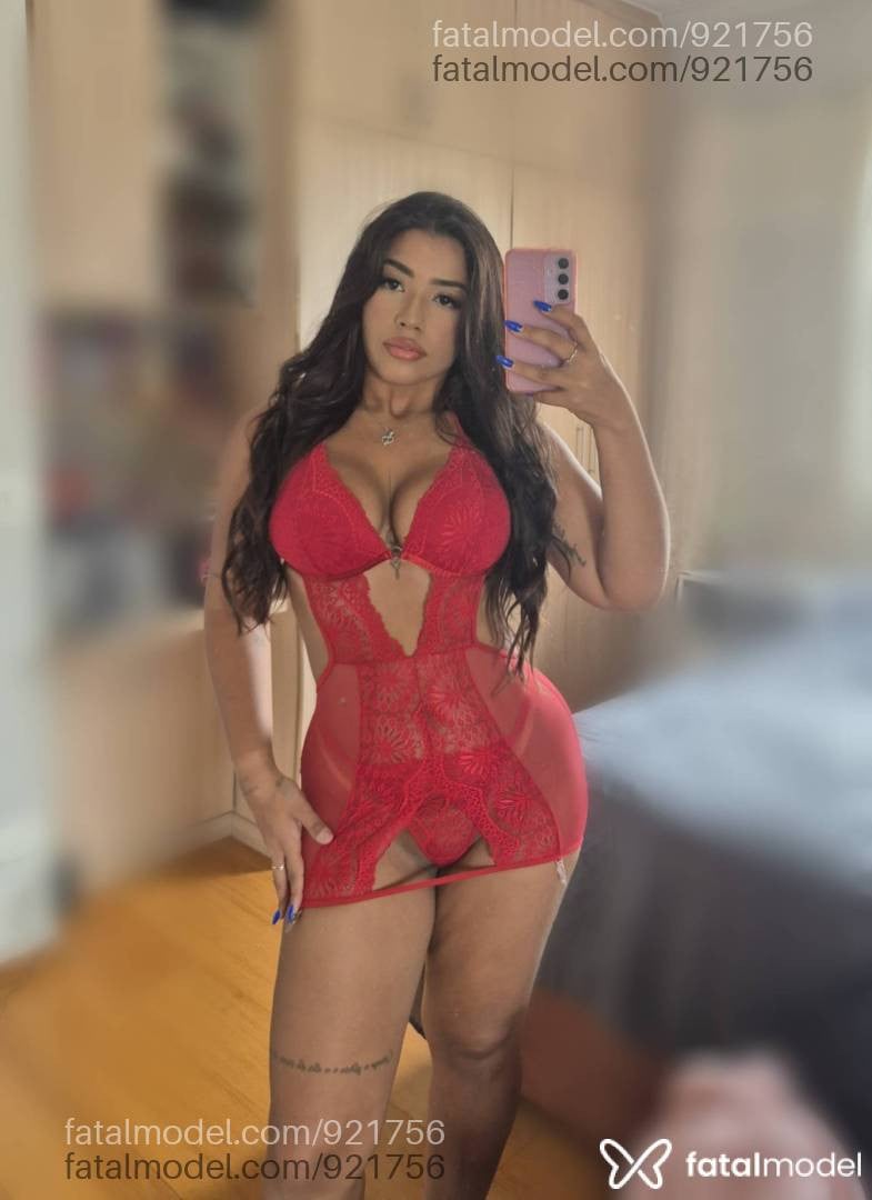 Acompanhante mulher morena (o) de olhos castanhos - Melissa Prado