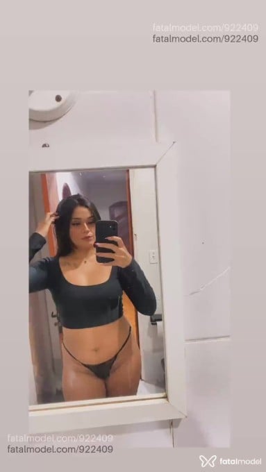 Acompanhante mulher com cabelo castanho de olhos castanhos em Florianópolis - Jhade Mello
