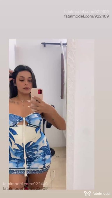 Acompanhante mulher com cabelo castanho de olhos castanhos em Florianópolis - Jhade Mello