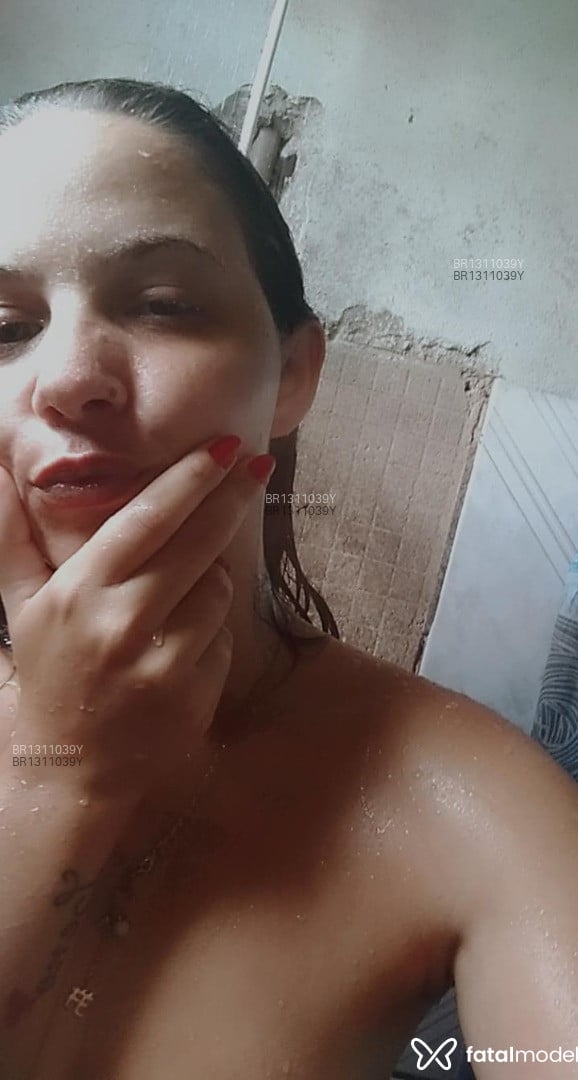 Acompanhante mulher morena (o) de olhos castanhos em Porto Alegre Acompanhante mulher morena (o) de olhos castanhos em Porto Alegre - Virtual gostoso