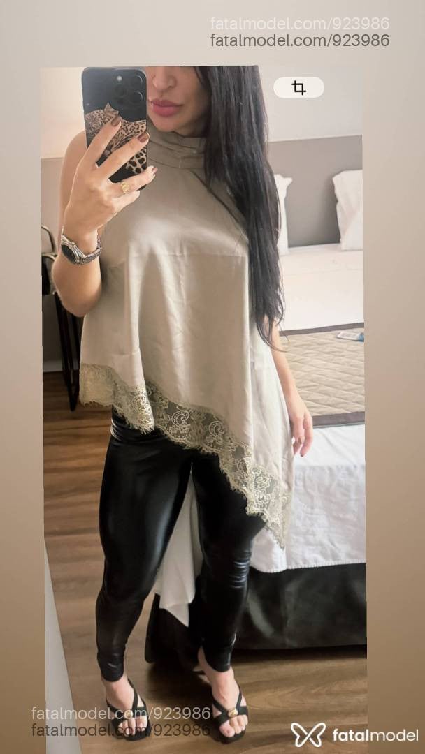 Acompanhante mulher morena (o) de olhos pretos - Manoelle Alencar