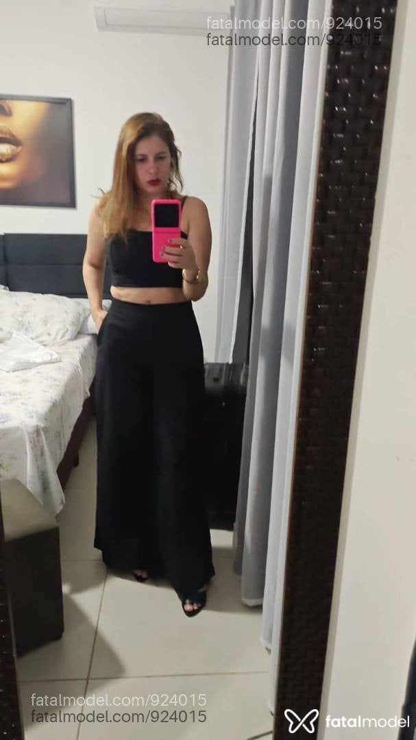 Acompanhante mulher loira (o) de olhos castanhos em São José do Rio Preto Acompanhante mulher loira (o) de olhos castanhos em São José do Rio Preto - Suellen Lins