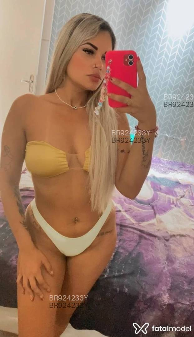 Acompanhante mulher loira (o) de olhos castanhos - GABY SILVA Acompanhante mulher loira (o) de olhos castanhos - GABY SILVA