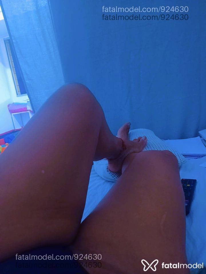 Acompanhante mulher morena (o) de olhos castanhos - Lorenziny