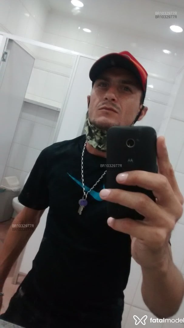 Acompanhante homem com cabelo castanho de olhos castanhos em Araraquara - Lord