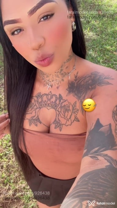 Acompanhante mulher com cabelo castanho de olhos mel em Concórdia - Biatriz Nogueira