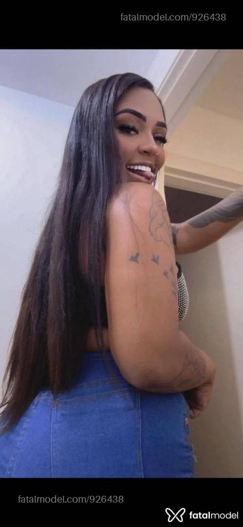 Acompanhante mulher com cabelo castanho de olhos mel em Concórdia - Biatriz Nogueira