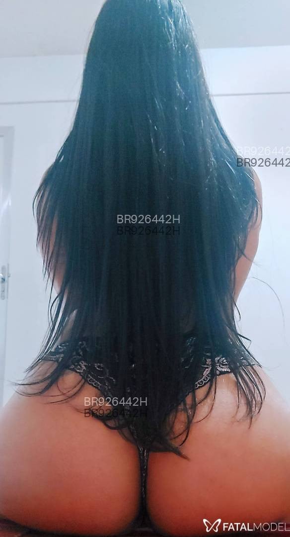 Acompanhante mulher com cabelo castanho de olhos castanhos em Araraquara - Andressa Ferraz