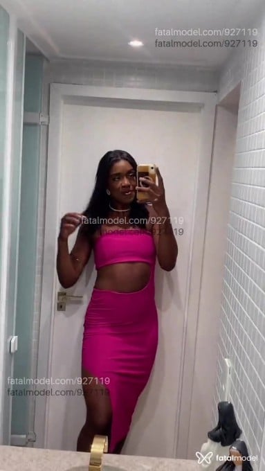 Acompanhante mulher trans morena (o) de olhos castanhos em Santo Antônio de Jesus - Morena