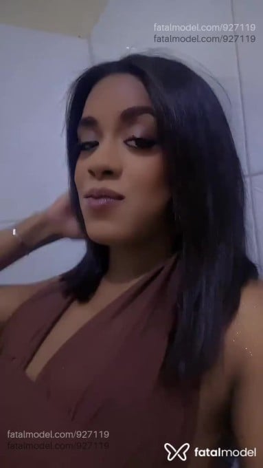 Acompanhante mulher trans morena (o) de olhos castanhos em Santo Antônio de Jesus - Morena