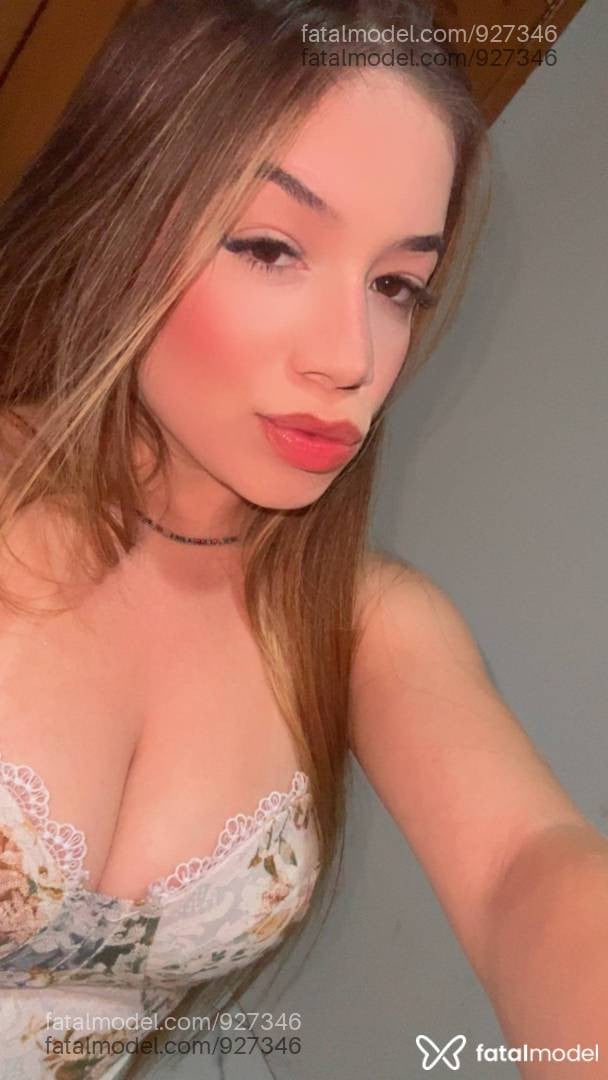 Acompanhante mulher com cabelo castanho de olhos castanhos - Sofia Bianchi