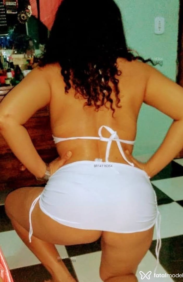 Acompanhante mulher ruiva (o) de olhos castanhos em Uberlândia - Tainá