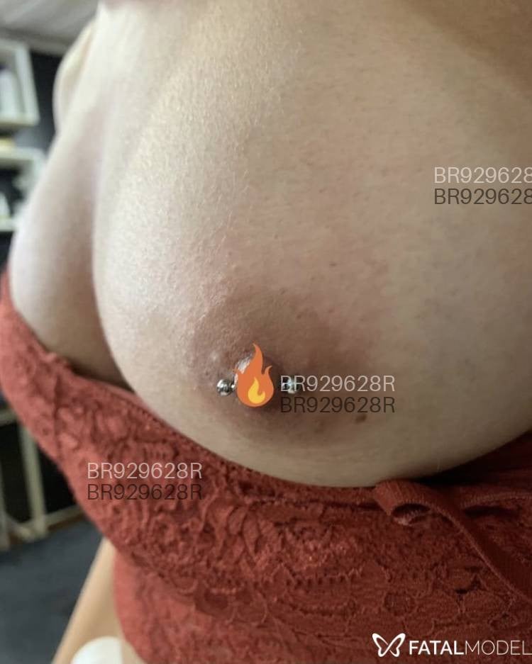 Acompanhante mulher loira (o) de olhos castanhos em Barra do Piraí - Adele
